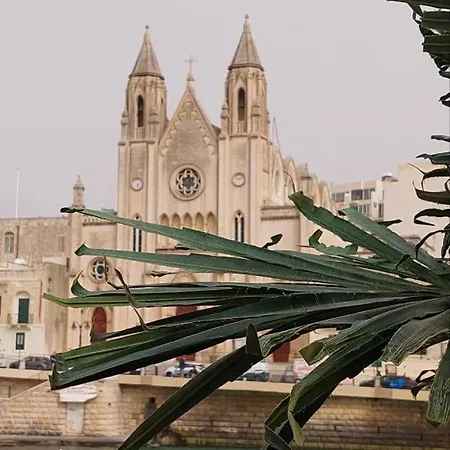 Malta Crown San Ġiljan
